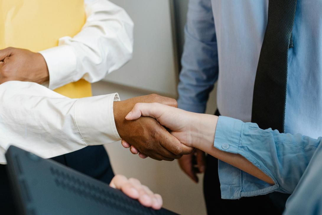 Il contratto di acquisto/cessione di un diritto di proprietà industriale